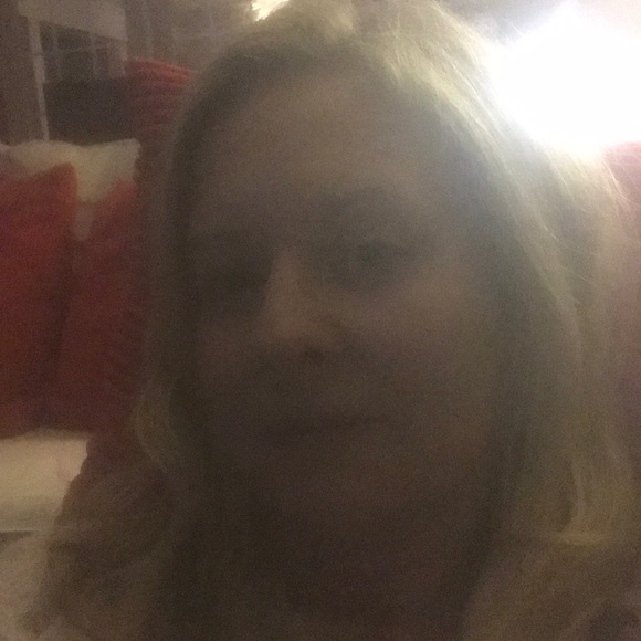 Meet your Posher, Shannon - Picture 1 of 1